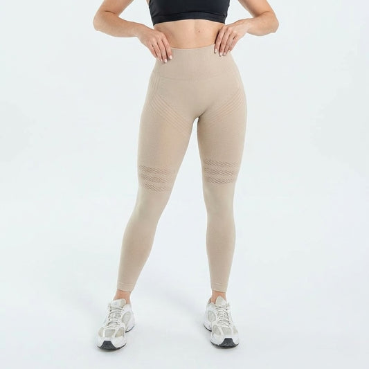 TryLumi - טייץ בז' להעלמת צלוליט